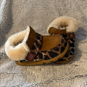 Leopard Print Baby Booties with Faux Fur Lining